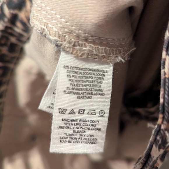 We The Free- Leopard "Float On" Bell bottoms size 31 GUC - Picture 8 of 12